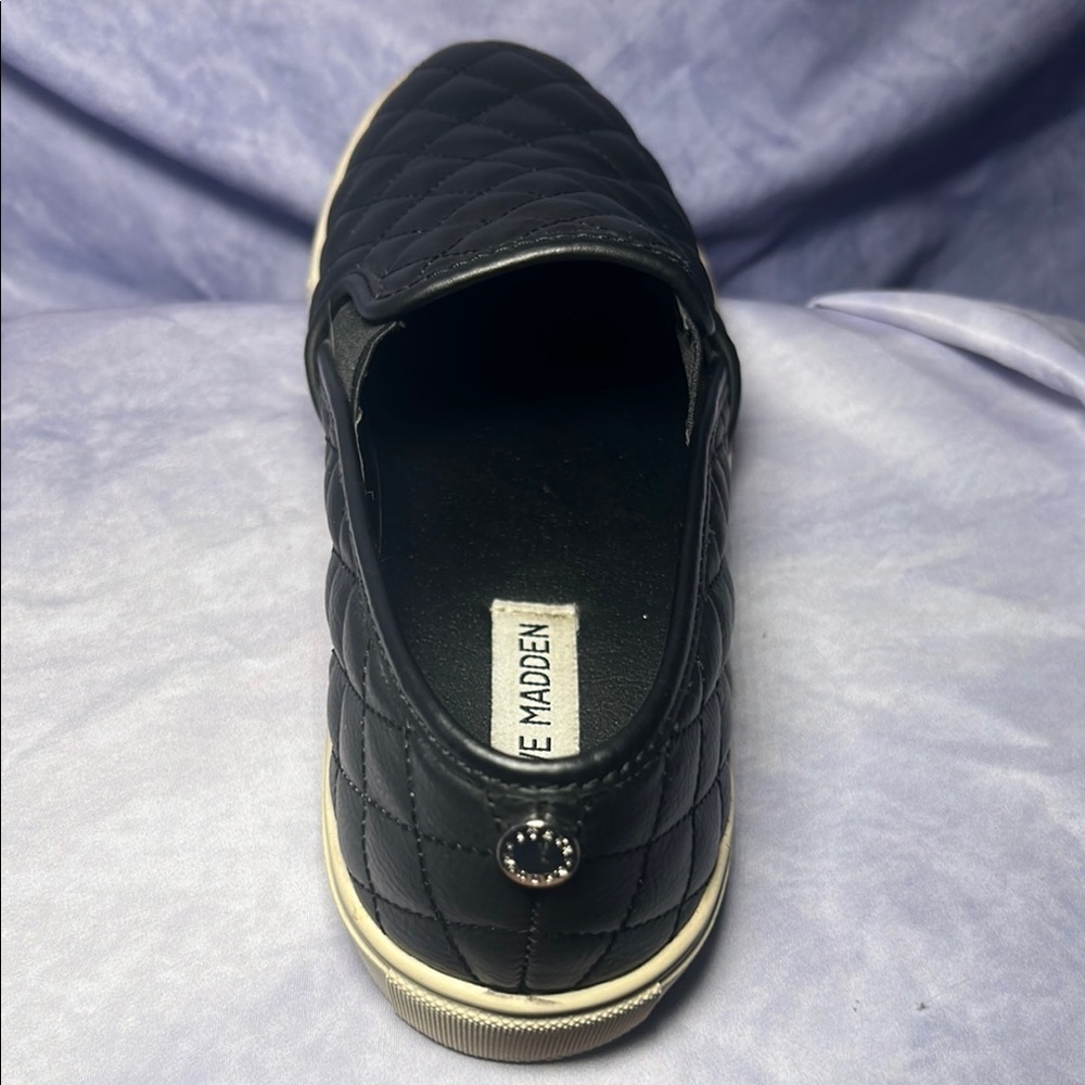 Steve Madden black cushioned slip-on sneakers, model Ecentrcq - Picture 4 of 6